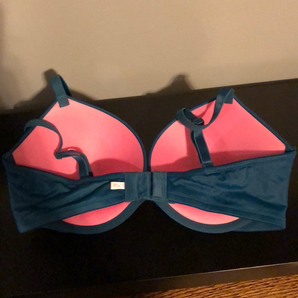 Pink Bra - Picture 2 of 2